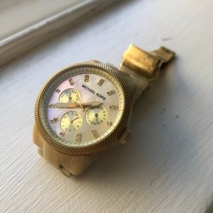 Michael Kors Horn Jet Set Watch